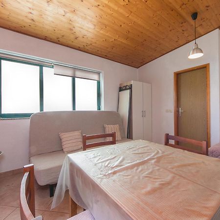Apartments By The Sea Zivogosce - Blato, Makarska - 1057 Blato  Szoba fotó