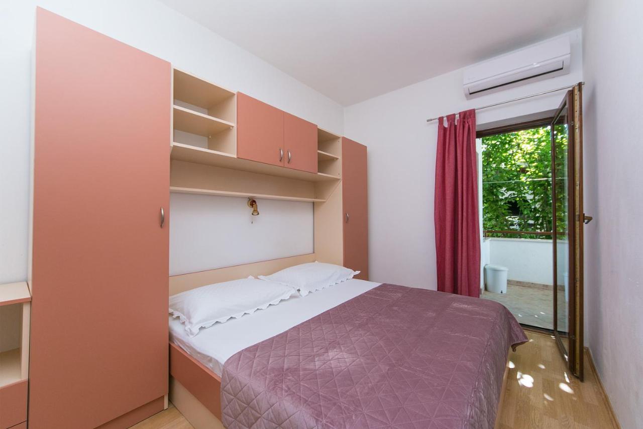 Apartments By The Sea Zivogosce - Blato, Makarska - 1057 Blato  Kültér fotó